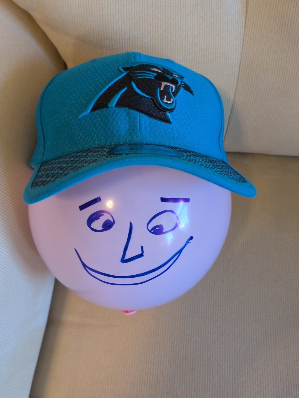 Caroline Panthers NFL NewEra 39THIRTY L/XL Flex Hat - Picture 2 of 8